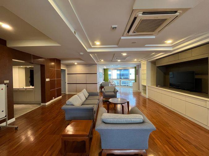 รูป  President Park. 3นอน 261ตร.ม. พร้อมห้องแม่บ้าน Line id: @pfagent - รูปที่ 1/46