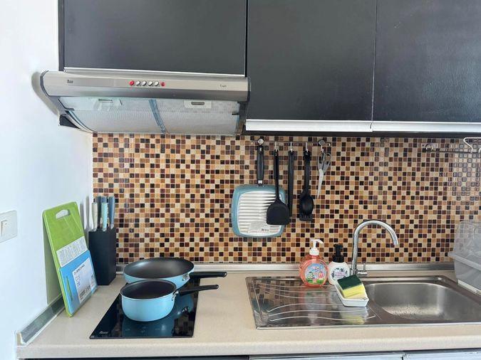 picture For Rent Le Luk BTS PraKhaNong (230m./3 min walk)  Negotiable Line ID: @condobkk (with @) Code H32798 - 6/13