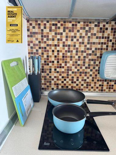 picture For Rent Le Luk BTS PraKhaNong (230m./3 min walk) Negotiable Line ID: @condobkk (with @) Code H32798 - 7/13