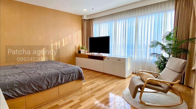 picture for rent Emporio Place. 3bed 162sqm. Line id: @pfagent - 7/11