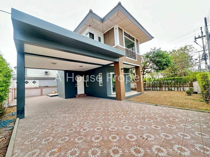 picture Second-hand detached house, Country Home Lake and Park project, Sriracha, Chonburi - 1/18