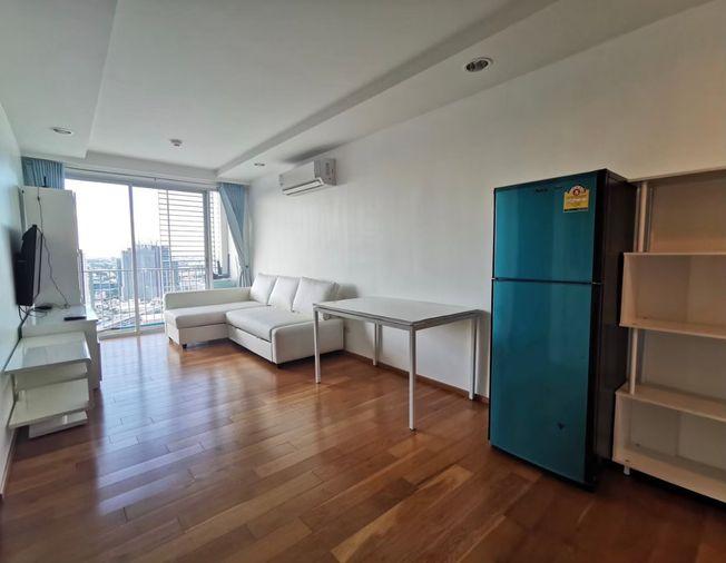 picture Abstract. 1bed 46sqm. Have 2 balcony! Line id: @pfagent - 2/17