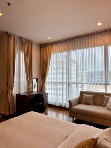 picture for rent Address Chidlom. Studio 45sq.m. Line id: @pfagent - 3/9