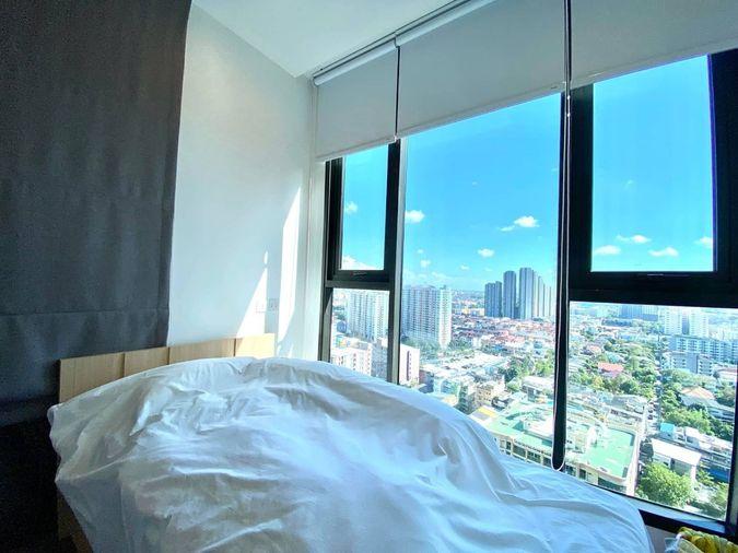 รูป ให้เช่า ✨ Whizdom Essence Sukhumvit ✨ เฟอร์นิเจอร์ เครื่องใช้ไฟฟ้าครบ ใกล้ BTS ปุณณวิถี - รูปที่ 2/11