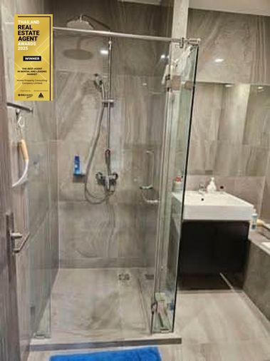 picture For Rent Q Prasarnmit near MRT Sukhumvit Negotiable Line ID: @condobkk (with @) Code H32871 - 7/9