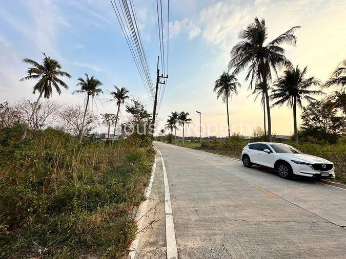 รูป ขายที่ดินเขาคันทรง ศรีราชา แปลงสวย ทำเลดี เขตพัฒนาอุตสหกรรม - รูปที่ 11/16