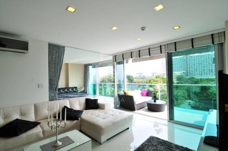 picture 2 Bedrooms Condo For Sale in Wongamat, North Pattaya - 7/16