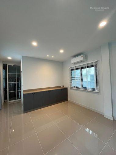 รูป 🏡ให้เช่าบ้านเดี่ยว แกรนด์ พลีโน่ สุขุมวิท-บางนา ( Grande Pleno Sukhumvit-Bangna) (ST-02) - รูปที่ 6/18