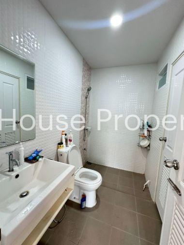 picture For sale: 2-storey townhouse, Manirin Modern Home project, Bang Phra, Sriracha, Chonburi - 14/19