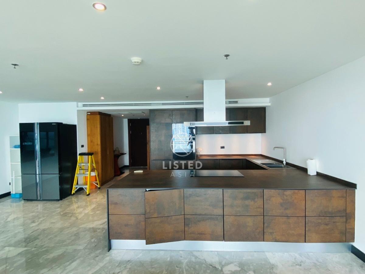 picture 2 Bedrooms Condo For Sale on Pratumnak Hill, South Pattaya - 5/9