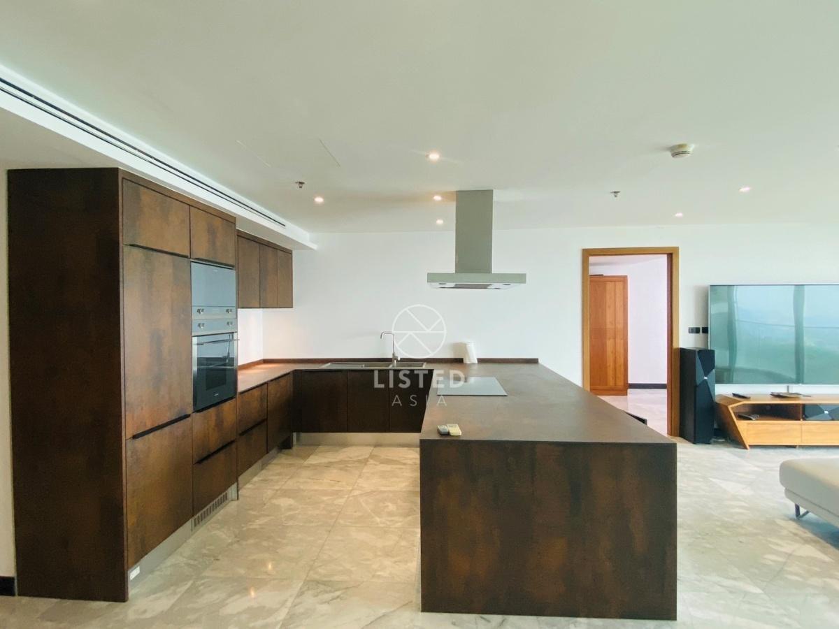 picture 2 Bedrooms Condo For Sale on Pratumnak Hill, South Pattaya - 6/9