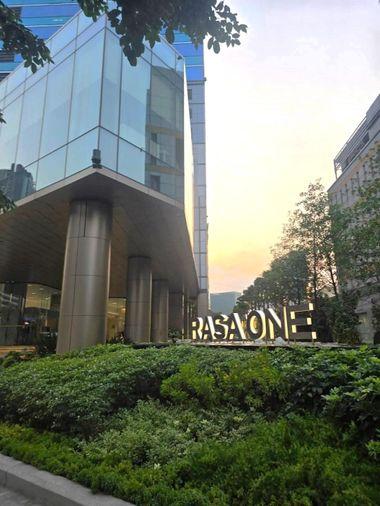 รูป พื้นที่ออฟฟิศให้เช่าในตึกRASA ONE ย่านพหลโยธิน ด้วยทำเลใกล้รถไฟฟ้า ภายในตัวอาคารมีความหรูหรา ทันสมัย พร้อมร้านค้าและร้านอาหารมากมาย - รูปที่ 10/15