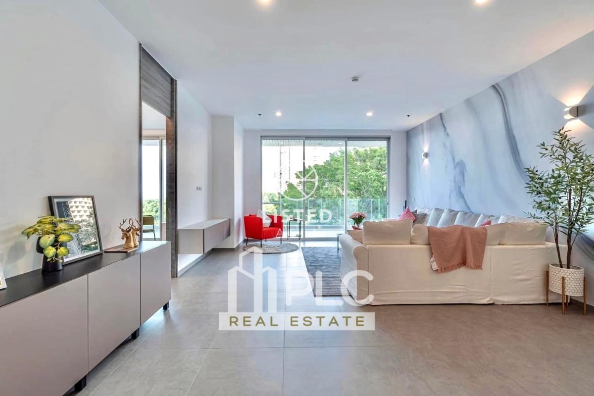 picture The Cove Pattaya Beachfront Condo for Sale - 3/16