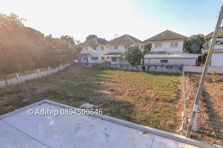 รูป ขายต่ำกว่าราคาประเมิน! ที่ดินเปล่า 105 ตรว. ในหมู่บ้าน เพลส แอนด์ พาร์ค ประชาอุทิศ 90 ที่ดินหน้าสวน ติดถนนเมน หายาก เหมาะสร้างบ้านในฝัน! - รูปที่ 5/30