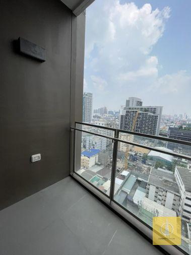 picture G8453💛中国客户,请加微信。(在联系方式的旁边)For rent THE LINE Phahol-Pradipat 🅻🅸🅽🅴❤️💜@condopremium💜❤️Ready to move in ⬛🟨 📞 065 695 3645🟨⬛ - 14/17