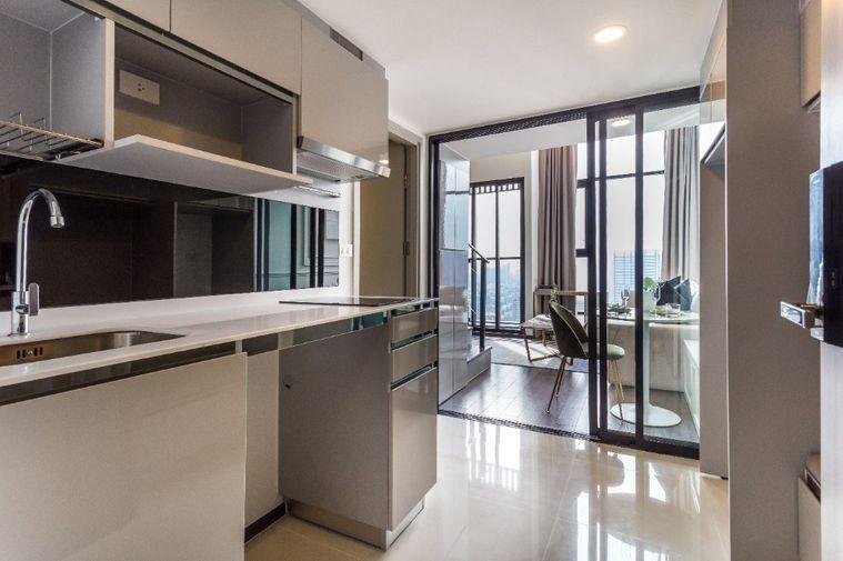picture G8443💛中国客户，请加微信。(在联系方式的旁边)For rent KnightsBridge Space Ratchayothin 🅻🅸🅽🅴❤️💜@condopremium💜❤️Ready to move in ⬛🟨 📞 065 695 3645🟨⬛ - 16/20