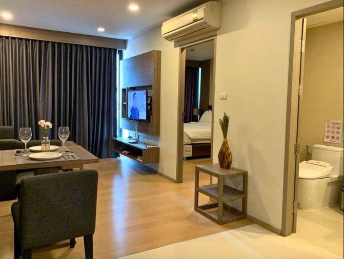 picture for rent Art@Thonglor. 1bed 44sq.m. *pets ok*   Line id: @pfagent - 1/7