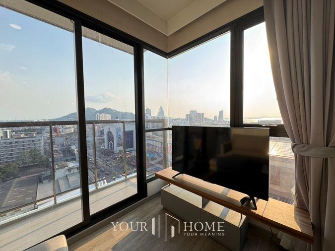 รูป ราคาพิเศษ ให้เช่า : Keen condo : 2Bed 2 Bath 63 ตรม ชั้น 12 (วิวทะเล) : ตรงข้ามโรบินสัน ติดถนนสุขุมวิท - รูปที่ 1/14