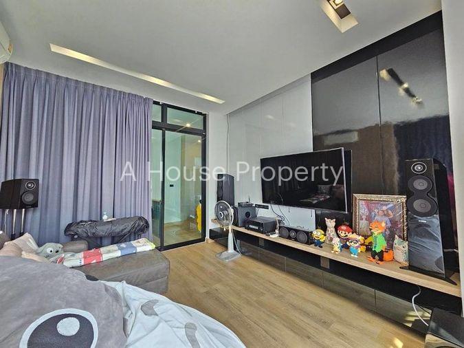 รูป ขายบ้านเดี่ยวหลังใหญ่ โครงการภัททา ไพร์ม หนองปลาไหล บางละมุง ชลบุรี - รูปที่ 13/14