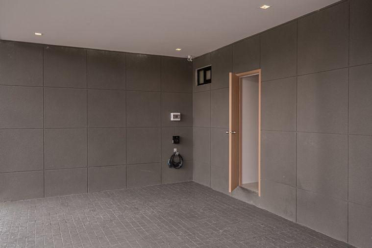 รูป THE AVA RESIDENCE บ้านเดียว LUXURY Modern Tropical บนนถนนสุขุมวิท 77 - รูปที่ 3/9