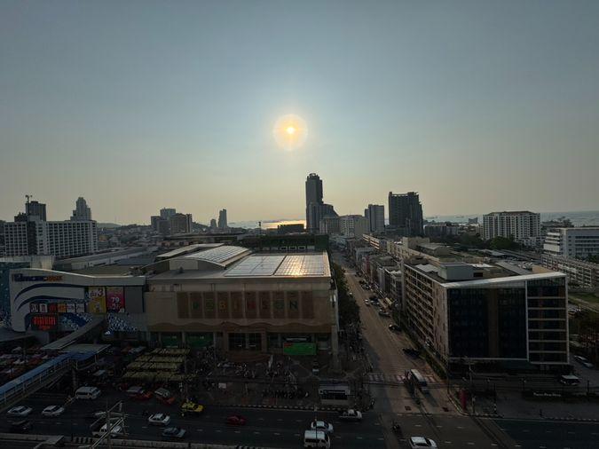 รูป ราคาพิเศษ ให้เช่า : Keen condo : 2Bed 2 Bath 63 ตรม ชั้น 12 (วิวทะเล) : ตรงข้ามโรบินสัน ติดถนนสุขุมวิท - รูปที่ 5/14