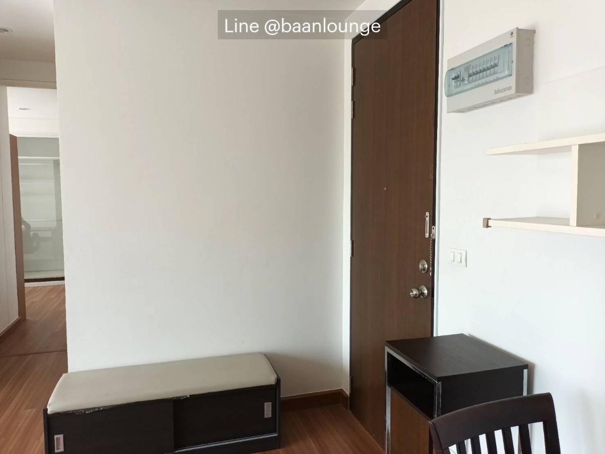 picture The Parkland Taksin - Thapra the room is selling with Fixed car parking - 3/7