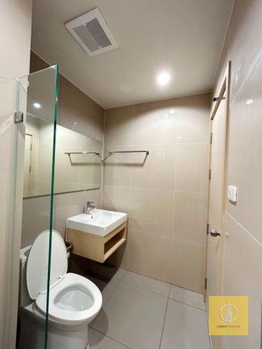 picture G8482💛中国客户,请加微信。(在联系方式的旁边)For rent Nue Noble Ngamwongwan 🅻🅸🅽🅴❤️💜@condopremium💜❤️Ready to move in ⬛🟨 📞 065 695 3645🟨⬛ - 10/12