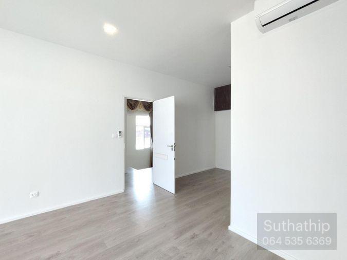 picture 🏡 For Rent: Manthana Bangna-Wongwean Close to Mega Bangna (ST-02) - 8/20