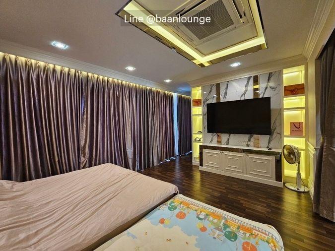 รูป ดิสทริค เอกมัย-รามอินทรา (DISTRICT EKKAMAI-RAMINTRA) - รูปที่ 15/19
