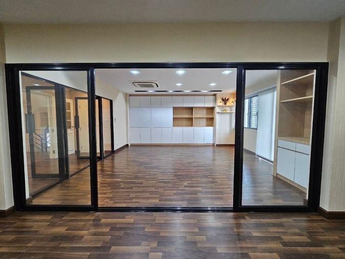 รูป ดิสทริค เอกมัย-รามอินทรา (DISTRICT EKKAMAI-RAMINTRA) - รูปที่ 18/19