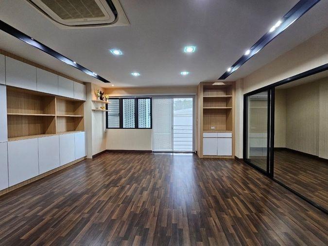 รูป ดิสทริค เอกมัย-รามอินทรา (DISTRICT EKKAMAI-RAMINTRA) - รูปที่ 13/19