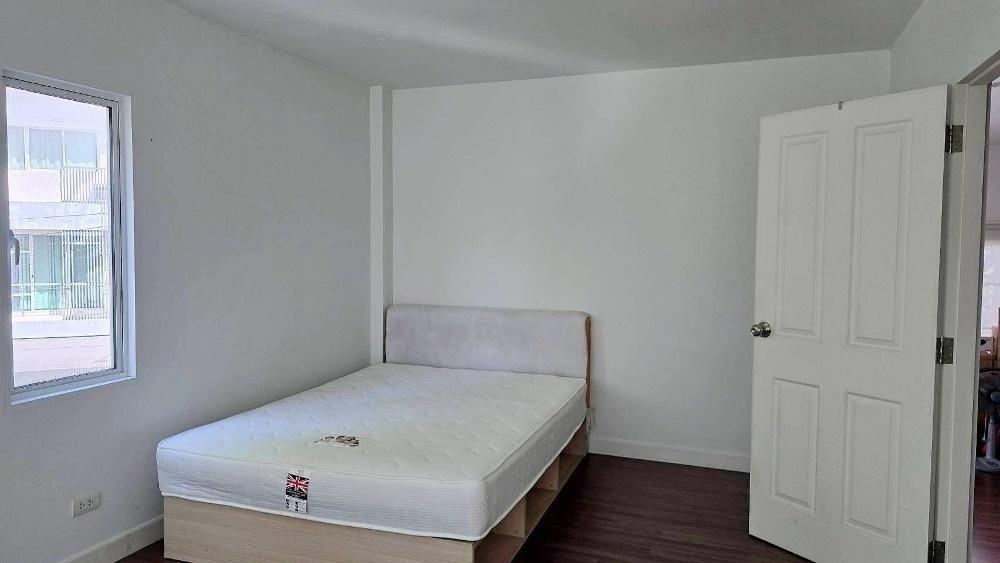 picture Town Plus X Ladprao townhome home office - 6/11