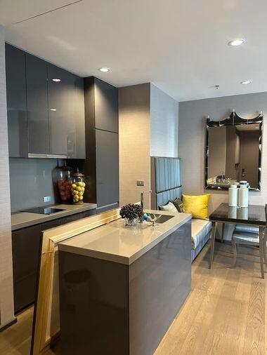 picture For Rent 🔥Diplomat - Sathorn 🔥Nicely decorated , high flooor , Fully furnish //Ask more info via LineOA : @moov-pp - 7/9