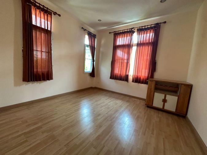 รูป ขายบ้านเดี่ยวมือสอง หลังใหญ่ โครงการ เดอะบูเลอวาร์ด ศรีราชา ชลบุรี  - รูปที่ 12/20