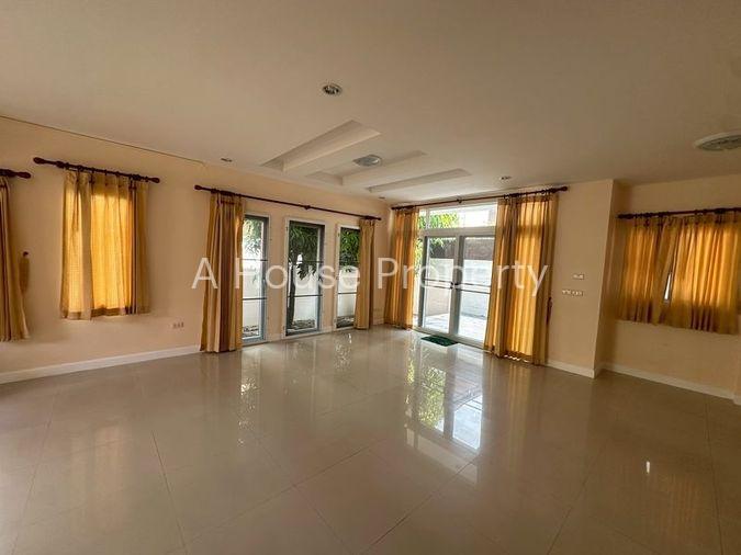 รูป ขายบ้านเดี่ยวมือสอง หลังใหญ่ โครงการ เดอะบูเลอวาร์ด ศรีราชา ชลบุรี - รูปที่ 5/20