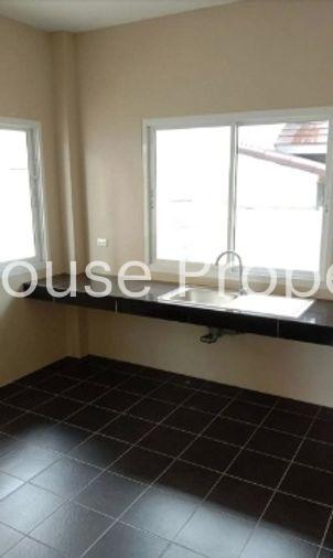 picture Second-hand detached house for sale, Bo Win Buri Village, Soi Wat Bo Win-Yang En, Sriracha, Chonburi - 5/10