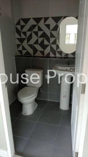picture Second-hand detached house for sale, Bo Win Buri Village, Soi Wat Bo Win-Yang En, Sriracha, Chonburi - 6/10