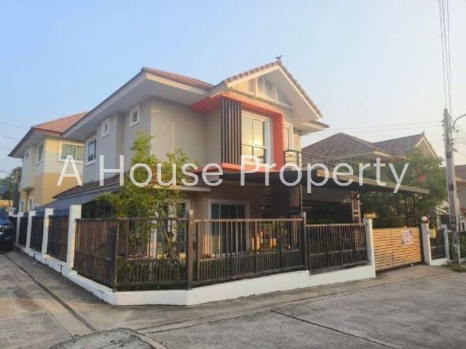 picture Second-hand detached house for sale, Bo Win Buri Village, Soi Wat Bo Win-Yang En, Sriracha, Chonburi - 1/10