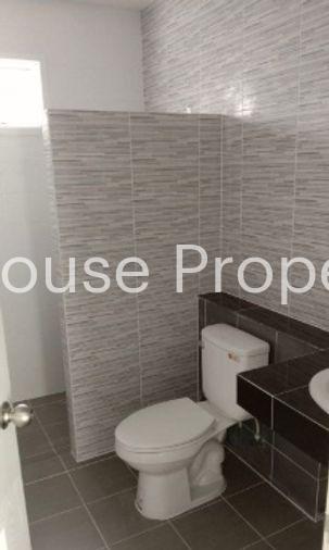 picture Second-hand detached house for sale, Bo Win Buri Village, Soi Wat Bo Win-Yang En, Sriracha, Chonburi - 9/10