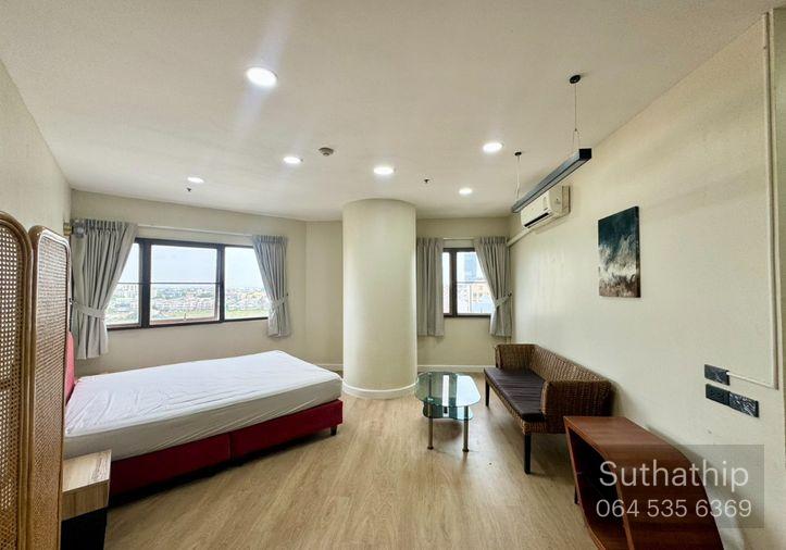 picture East Tower Condominium next to Central Bangna Shopping mall (rt-01) - 12/14