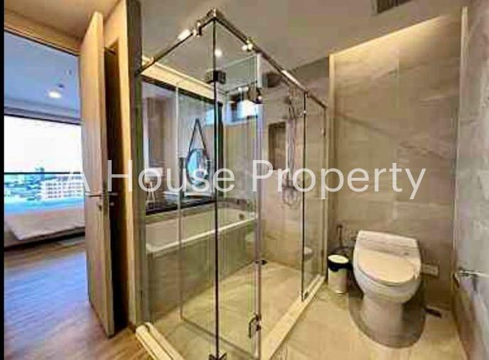 picture For rent, Keen Center, luxurious, great location, on Sukhumvit Road, opposite Robinson Sriracha. - 12/13