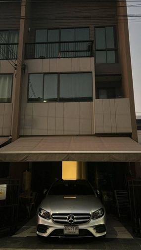 picture Hot rent 32,000 THB Townhome in ladprao area Please call 081-912-8883 - 12/12