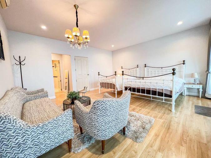 picture For Rent : Casaluna Beach Front : Beautiful house by the sea, beautifully decorated, ready to move in, has a private beach. - 18/21