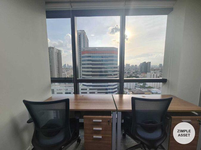 picture Serviced office for rent at Muang Thai Phatra Tower on Ratchada Road. Fully equipped with office furniture commute via MRT and public transportation. - 12/15