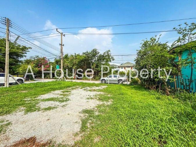 picture Land for sale in the heart of Chonburi, beautiful plot, great location, Ang Sila intersection - 6/11