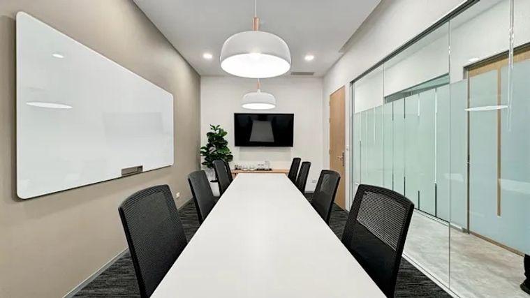 picture Modern Office Space for Rent at The Rice Tower Phayathai this location offers seamless connectivity and unmatched urban convenience. - 9/9