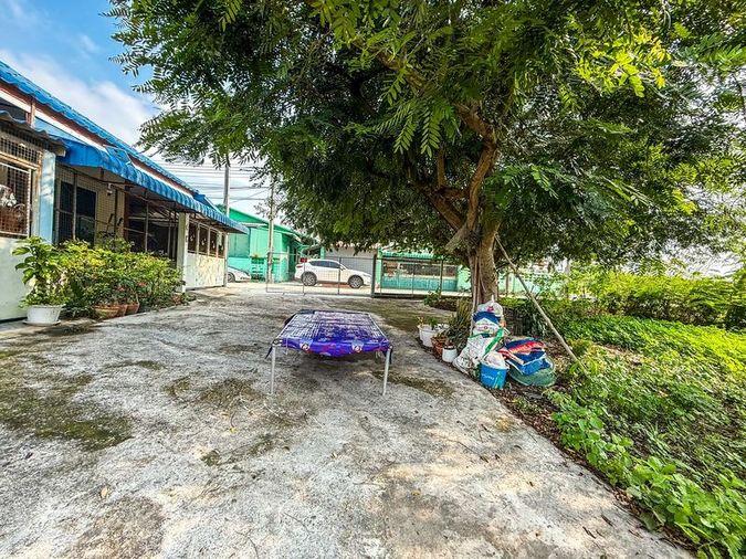 picture Land for sale with buildings, natural atmosphere, community area, Huai Kapi, Chonburi - 5/19