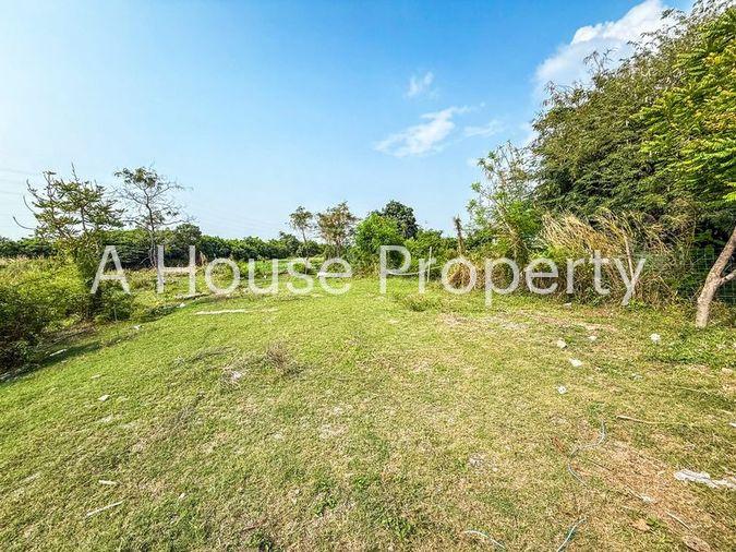 picture Land for sale with buildings, natural atmosphere, community area, Huai Kapi, Chonburi - 18/19