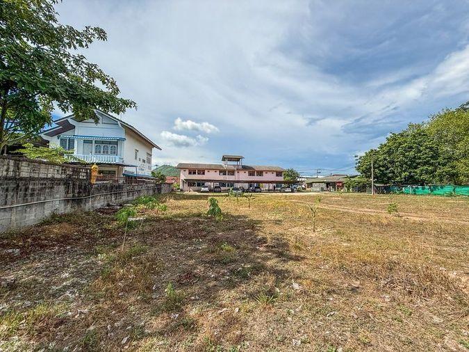 picture Land for sale in Sriracha, banana plantation, beautiful plot, good location, surrounded by villages - 7/11