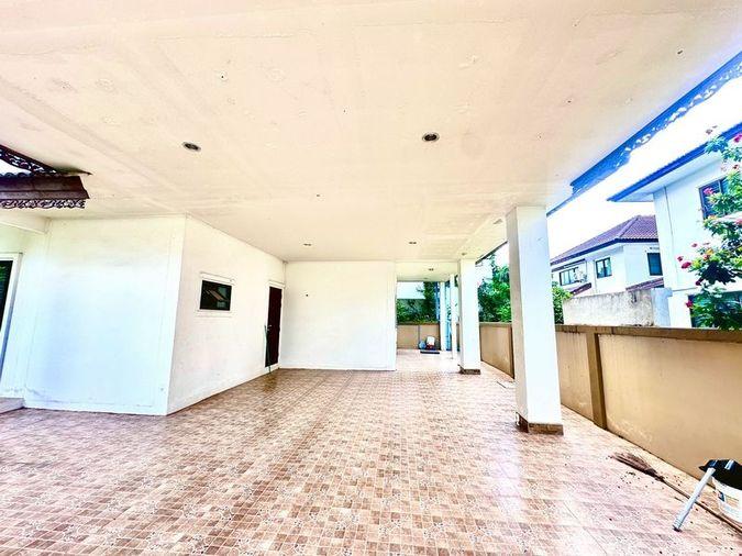 picture For sale: 2-storey detached house, Golden Park Village project, Sriracha, Chonburi - 17/19